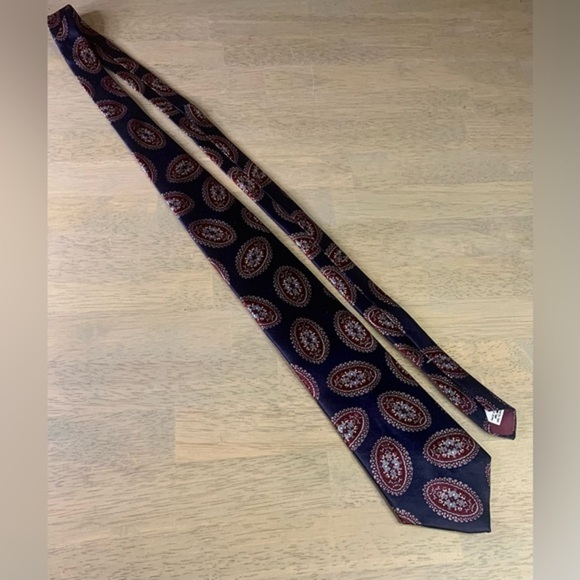 BUGATTI‎ Men's 100% Silk Necktie Designer blue/maroon Classic - Picture 3 of 5